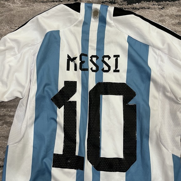 Argentina Messi #10 Jersey Size Medium Men's Short Sleeve Soccer Football REP* - Picture 5 of 5